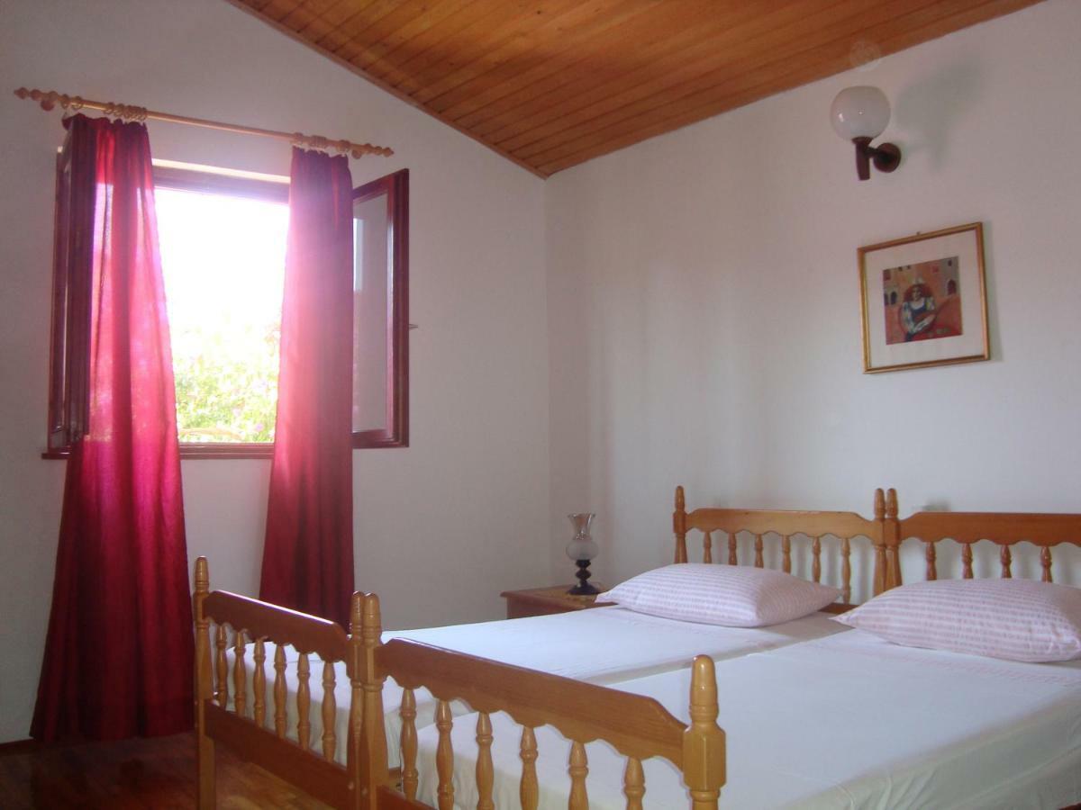Apartments Lovor Silba Εξωτερικό φωτογραφία