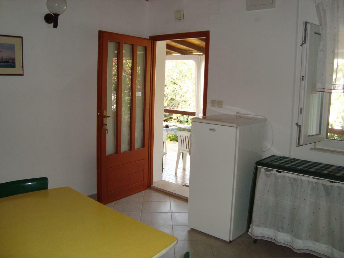 Apartments Lovor Silba Εξωτερικό φωτογραφία
